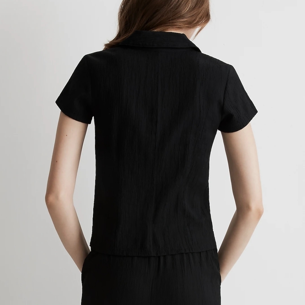 Madewell Notched V-Neck Button-Up Top True Black - Picture 3 of 9
